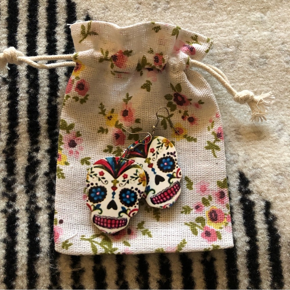 Colorful Sugar Skull Earrings!! 🌺